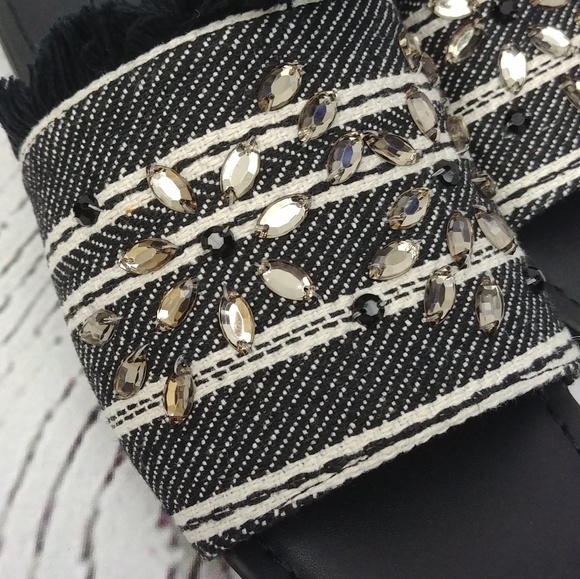 Simply Vera Charden Jeweled Black Sandals - Picture 3 of 8